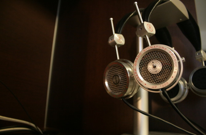 Grado HP1000