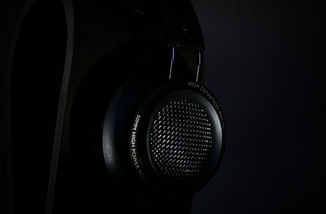 Philips Fidelio X2