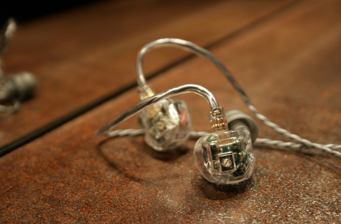 EarSonics Velvet